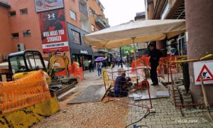 Preskočite, i bez nerviranja! Zbog radova u centru Banjaluke i pješaci na mukama FOTO/VIDEO