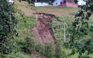 Bujične vode prouzrokovale oštećenja: Mještani banjalučkih naselja i dalje u strahu od padavina