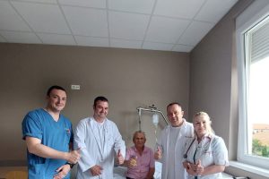 Prvi put u bijeljinskoj bolnici: Uspješno operisan pacijent sa rupturom aneurizme trbušne aorte