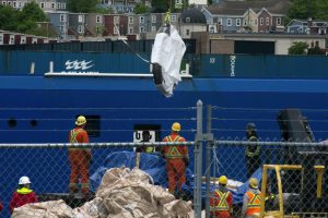 Oglasila se Obalska straža SAD: Ostaci tijela pet putnika pronađeni i izvučeni na obalu
