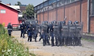 Kontrola mase: Pripadnici PU Zvornik pokazali pokaznu vježbu FOTO