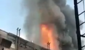 Crni gusti dim kulja iznad grada! Veliki požar u elektrani, povrijeđena tri radnika VIDEO