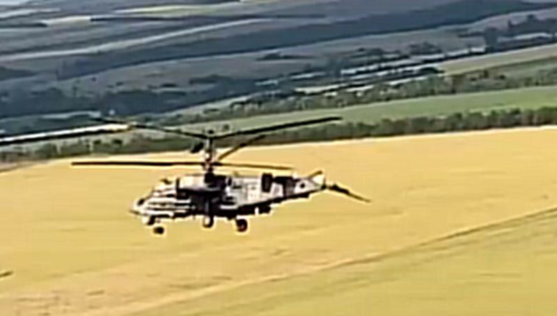 Borbeni ruski helikopter ostao bez motora i repa, a vratio se u bazu VIDEO