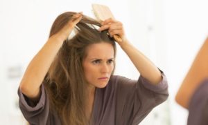 Ne čupajte sijede dlake: Stručnjaci kažu da posljedice mogu biti nepopravljive i ozbiljne