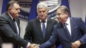 Test za vlast na državnom nivou: Sutra sastanak Dodika, Čovića i predstavnika “trojke”