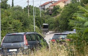 Autobus sa putnicima iz Banjaluke udario u brdo: Poznat identitet stradalih