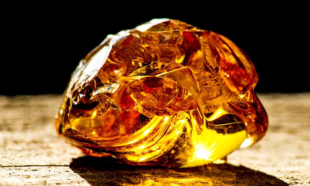 Vrijedan oko pola miliona evra: U tijelu nasukanog kita pronađen ćilibar