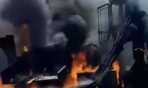 Nema povrijeđenih: Izgorio kamion u peletari