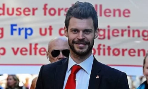 Uhvaćen u krađi sunčanih naočara: Političar zbog “sramote” podnio ostavku