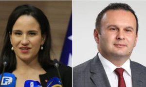 Gradonačelnica protiv gradonačelnika: Karićeva ponovo prijavila Ćosića – on joj poručio ovo