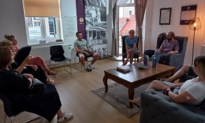 Promocija knjige “Junak bez lica”: Održano književno veče u Spomen-kući Milice Babić Andrić