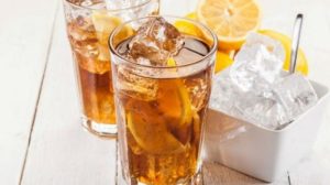 Stavljate li led u piće: Stručnjaci savjetuju da to više ne radite