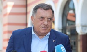 Dodik o protestu: Pokušavaju da dobiju više para od stranaca za borbu protiv mene