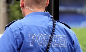 Šta je vlasnik zgriješio: Policajci zaustavili, pa oduzeli automobil od 6,7 miliona evra VIDEO