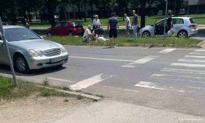Nova nesreća u Banjaluci: Automobilom udario ženu na pješačkom prelazu