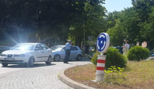 Gužva u saobraćaju! Sudar dva automobila u banjalučkom kružnom toku