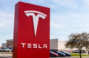 Preko Agencije za saobraćaj: Kompanija “Tesla” tužila Švedsku