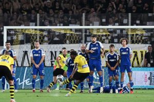 Neviđena ludnica u Grčkoj: AEK gubio do 92. minuta, promašio penal u 99, na kraju Hrvat izbacio Dinamo