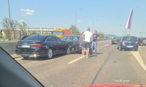 Kolaps na brzoj cesti Banjaluka-Laktaši: Strahovit sudar usporio saobraćaj FOTO