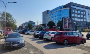 Pećanac optužuje Stanivukovića: Besplatan parking oštetio budžet Banjaluke za 180.000 KM