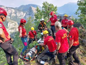 Pripadnici GSS-a spasili povrijeđenu planinarku, izvlačenje trajalo sedam sati