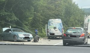 Epilog nesreće kod ulaza u Banjaluku: Četiri osobe povrijeđene u teškom sudaru