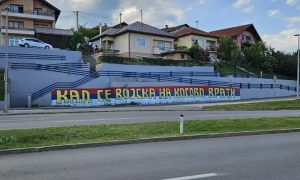 Grafit “Kad se vojska na Kosovo vrati”: Nakon gradova u Srbiji, osvanuo i u Banjaluci