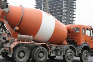Nesvakidašnji incident: Eksplodirala mješalica sa cementom