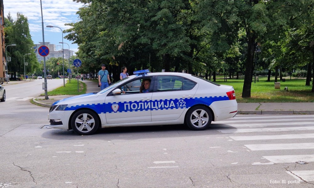 Banjalučanin uhapšen: U ranim jutarnjim satima vrijeđao i prijetio radniku u kladionici