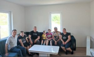 Bezbjedan krov nad glavom! Novi dom za desetočlanu porodicu Maksimović