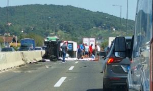 Detalji nesreće na putu Banjaluka-Klašnice: Jedna osoba izgubila život