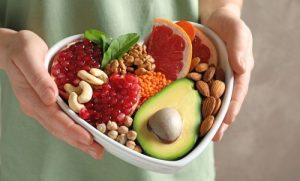 Pozitivno utiče na kardiovaskularni sistem: Ove namirnice trebalo bi češće da jedete ako imate visok holesterol