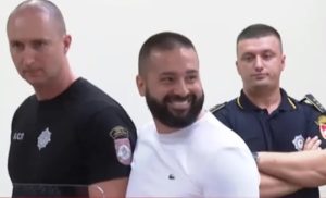 Ćulum izrešetan kod Banjaluke: Kinez širokog osmijeha dočekao presudu VIDEO