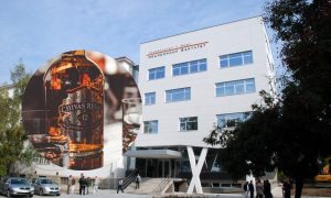 Oglasila se dekanica: Medicinski fakultet “greškom” naručio 200 flaša viskija