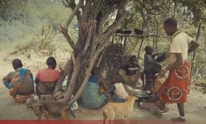 Vode ljubav više puta dnevno, razmjenjuju žene: Upoznajte pleme “na pragu izumiranja” VIDEO