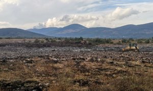 Slijedi sanacija: Požar na deponiji u Drvaru ugašen nakon deset dana