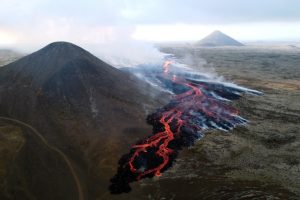 Beba-vulkan: Novo čudo u Evropi sve više okuplja znatiželjne turiste VIDEO