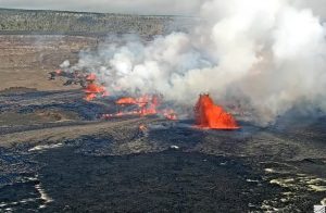 Aktivirao se poslije dvomjesečne pauze: Vulkan Kilauea ponovo izbacuje užarenu lavu