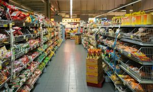 Svi žele uštediti: Evo šta je građanima BiH najvažnije prilikom kupovine hrane