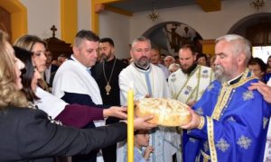 Služena liturgija: Obilježena crkvena slava hrama Rođenja Presvete Bogorodice u Mrkonjiću