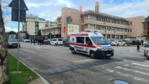 Hirurg krio dijelove tijela pokojnika! Jeziv slučaj potresa Crnu Goru: Policija blokirala Klinički centar