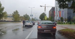 Vozači oprez zbog gužve: Sudar četiri vozila u Banjaluci