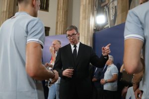 Vučić poručio košarkašima: Za zlato u Parizu svakome 200.000 evra