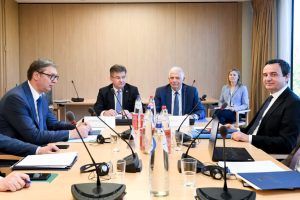 „Vučićev uslov postao stav EU“: Kurtijev savjetnik objavio dokument u kojem se traži formiranje ZSO do oktobra
