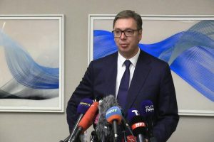 Vučić čestitao građanima Novu godinu: Srbija više ne čeka prilike, već ih stvara