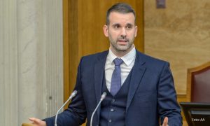 Poslanici glasali: Izabrana Vlada Crne Gore na čelu sa Milojkom Spajićem