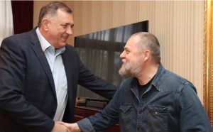 Pejaković smatra da je suđenje Dodiku farsa: Kada imate strane sudije tu nema države