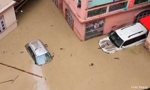 Dramatični prizori iz Indije nakon poplava: Najmanje 14 poginulih, više od 100 nestalih
