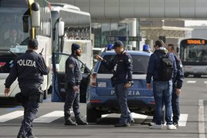 Vjerovali ili ne: U Italiji uhapšena banda pljačkaša 70-godišnjaka!