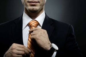 Najpoznatiji aksesoar za gospodu: Postoji 177.147 načina da vežete kravatu